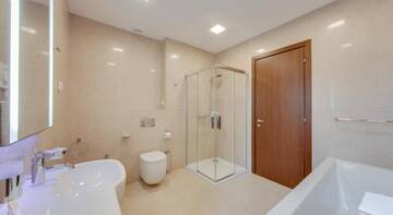 Фото номера Улучшенный полулюкс Гостиница ВеличЪ Country Club г. Звенигород 3
