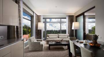 Фото номера Апартаменты Делюкс Гостиница ВеличЪ Country Club г. Звенигород 4